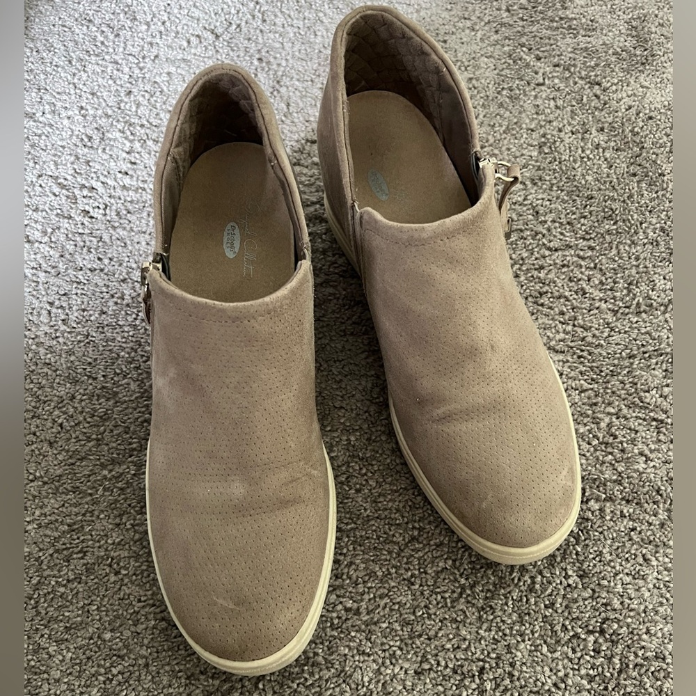 Dr Scholls wedge heel sneakers